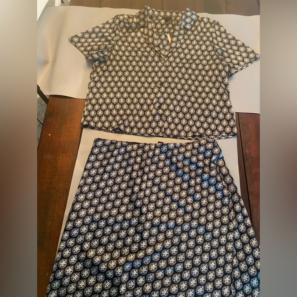 Halogen Black and White 2 piece -  Patterned Shirt and Blouse